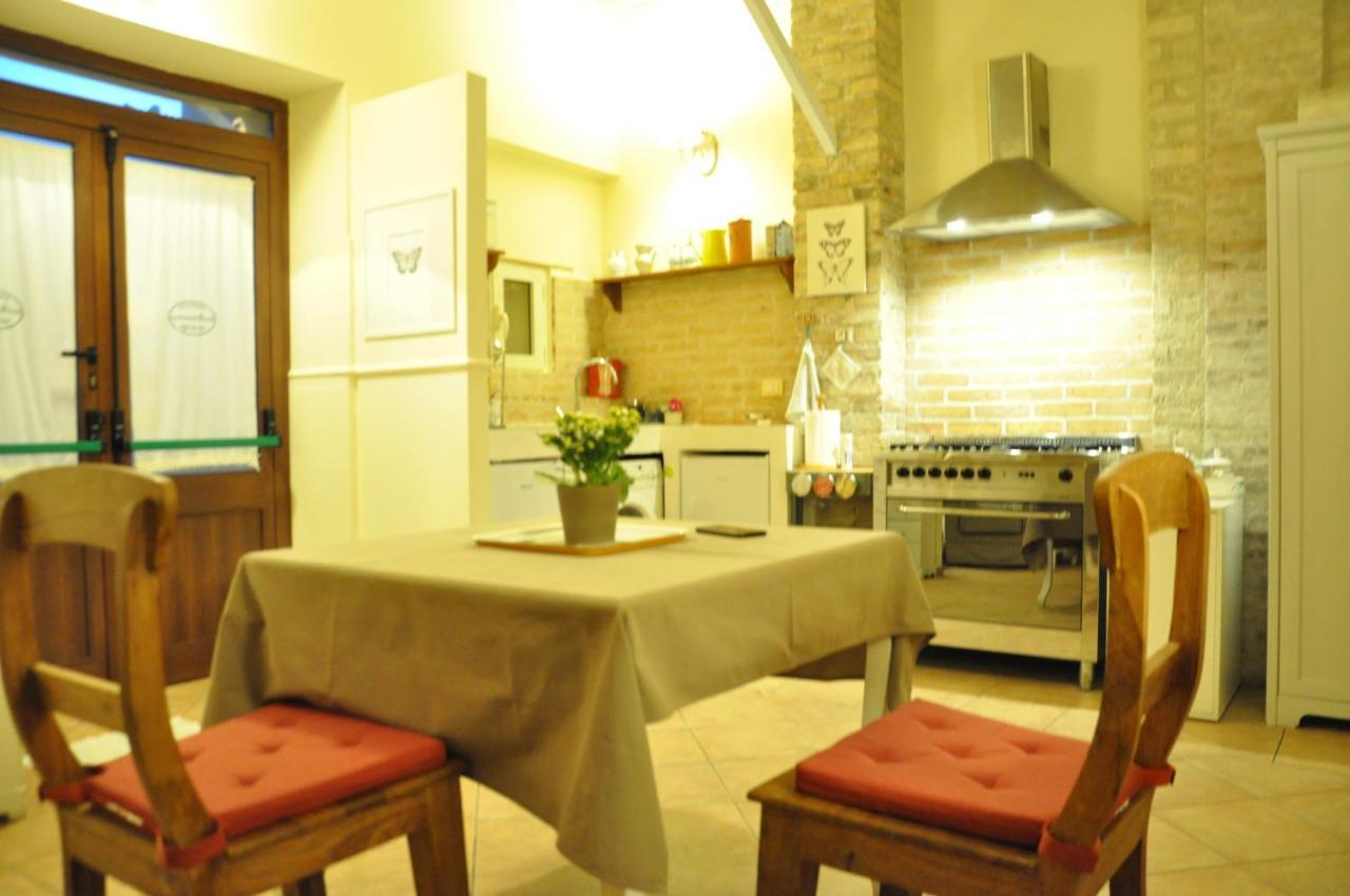 Bed And Breakfast Piazza Mercato 페스카라 외부 사진