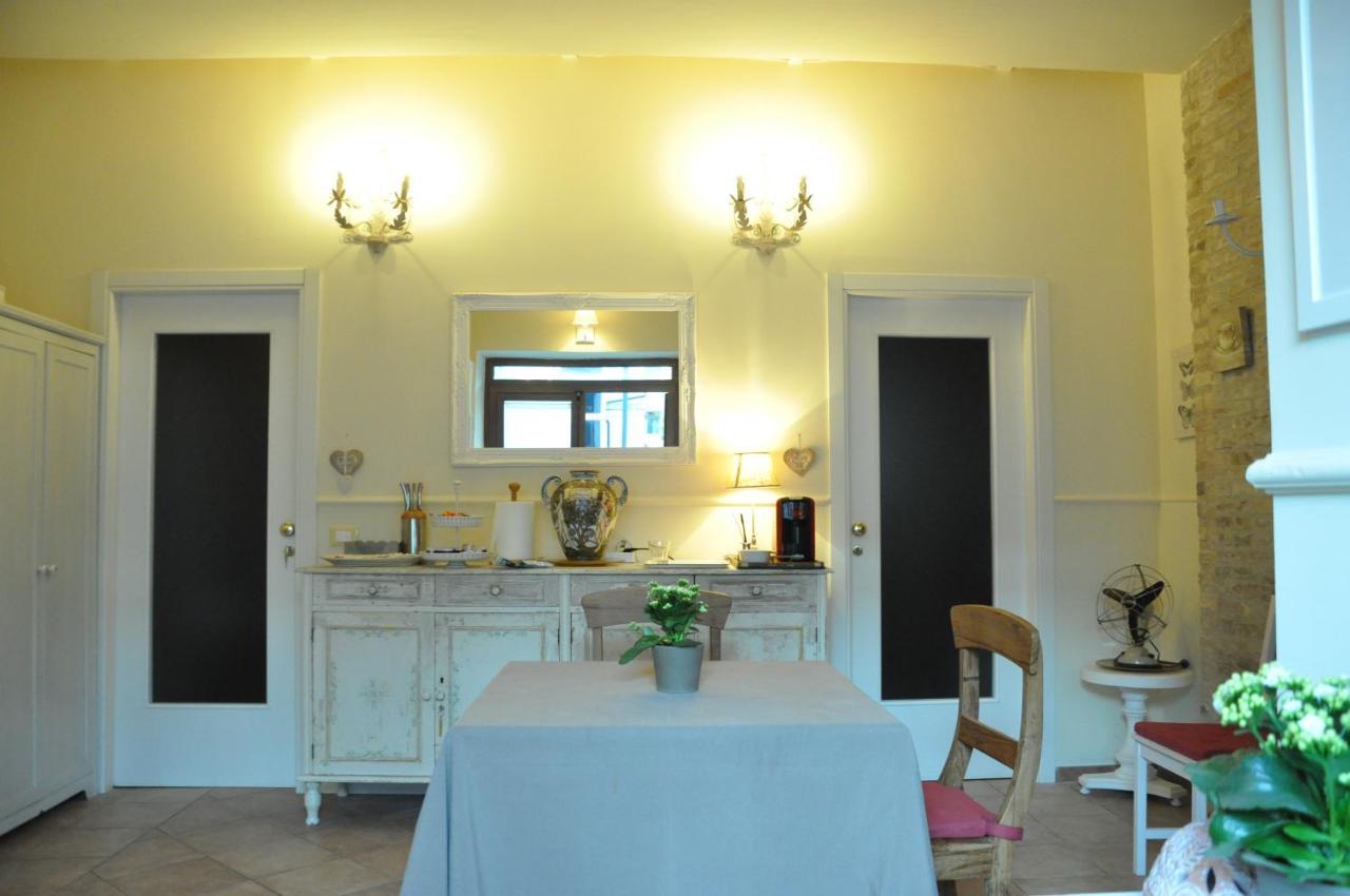 Bed And Breakfast Piazza Mercato 페스카라 외부 사진