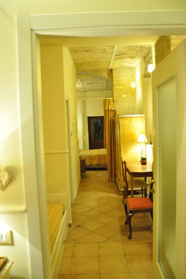 Bed And Breakfast Piazza Mercato 페스카라 외부 사진